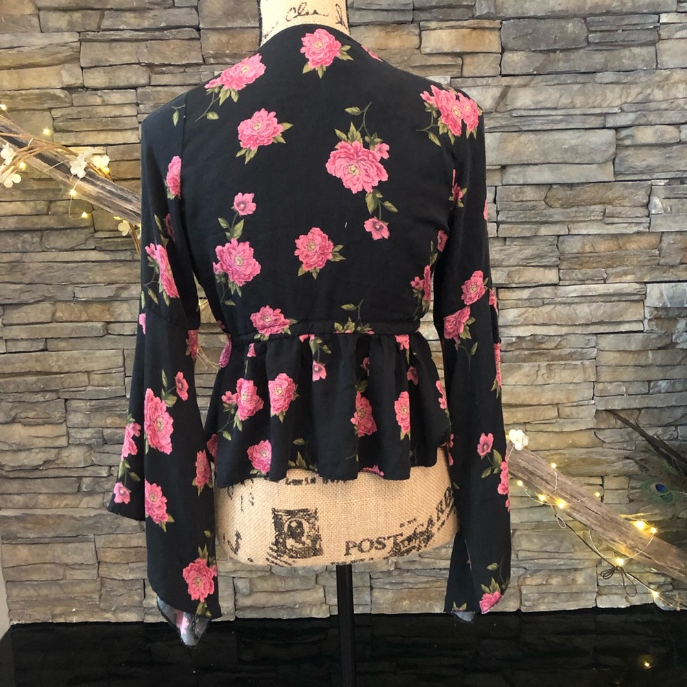 Wrap Top - Picture 3 of 4